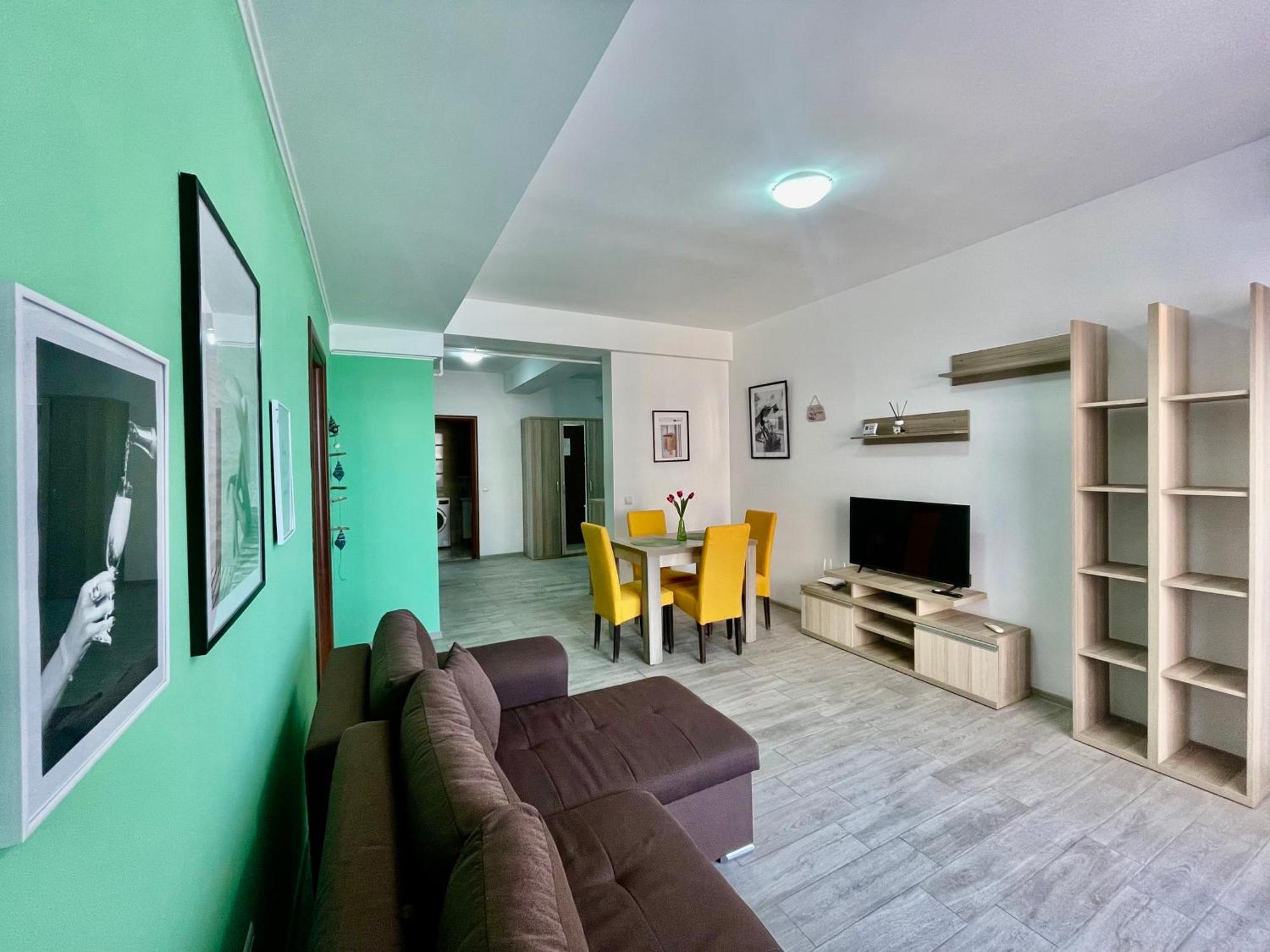 Summerland And Alezzi Appartamento Mamaia