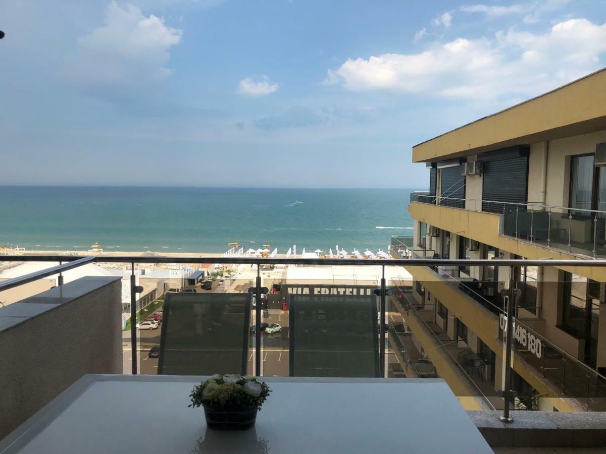 Summerland * Mamaia